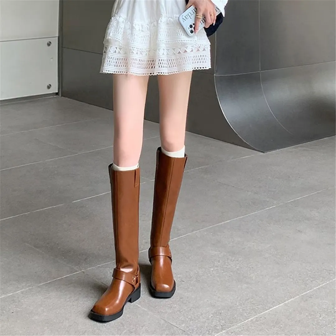ChicElegance Winter-Ready Square Toe Leather Boots